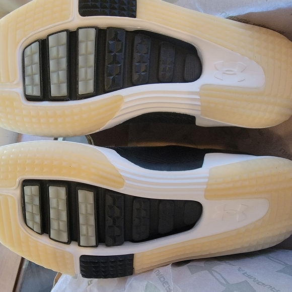 New Under Armour Speedform AMP 2.0 Slip On Shoes Size 8.5 (Womens) - Picture 2 of 6